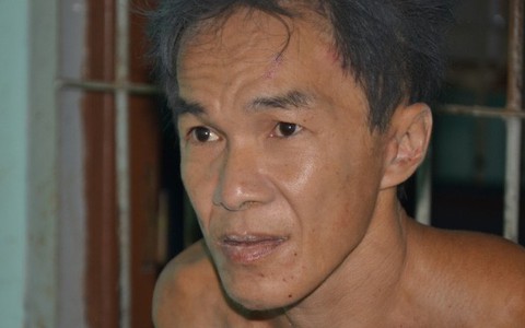 Chém lìa đầu nạn nhân, chém cả công an chỉ vì 'đi không xin phép'