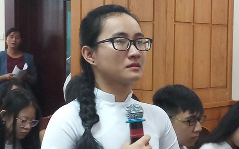 Cô giáo không giảng bài: Xử lý hiệu trưởng và cá nhân liên quan