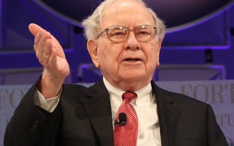 Vì sao tỉ phú Warren Buffett khen Trung Quốc nức nở?