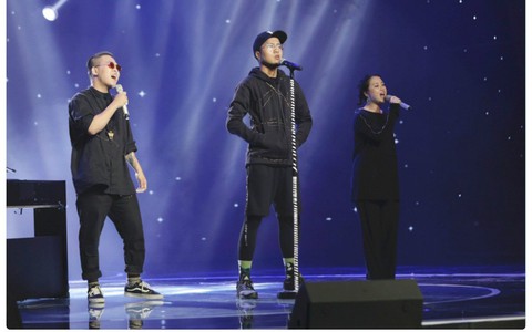 Sing my song có Lộn xộn band thú vị với 'Nổi tiếng dễ không'