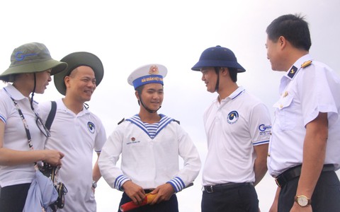 Tuyển chọn thanh niên tiêu biểu ra thăm Trường Sa vào tháng 5