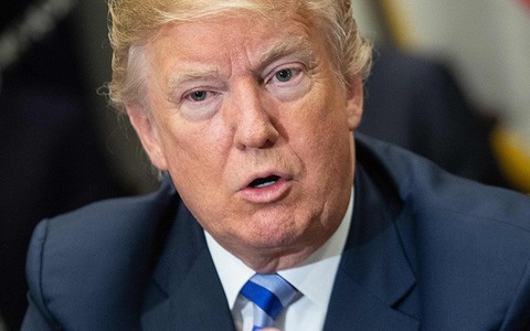 Ông Trump giận dữ đòi tìm cho ra những ‘kẻ phản bội’ làm lộ mật