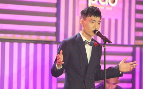 Quán quân Khởi đầu ước mơ tung album Nữ thần - Divas