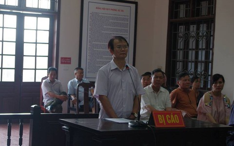 Nguyên phó viện trưởng Viện Kiểm sát nhân dân Thái Nguyên hầu tòa
