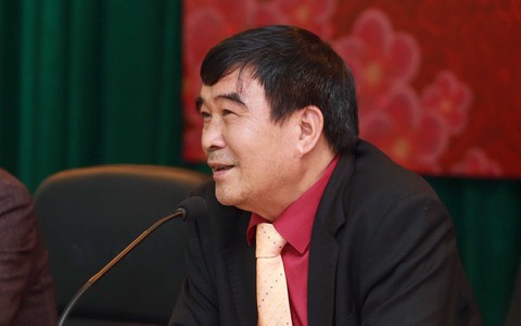 Ông Nguyễn Xuân Gụ nộp đơn từ chức phó chủ tịch VFF