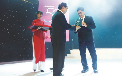 Novaland vào Top 50 công ty kinh doanh hiệu quả nhất Việt Nam