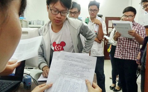 Bộ trưởng Nhạ nói các trường dù khó tuyển cũng đừng 'vơ vét'