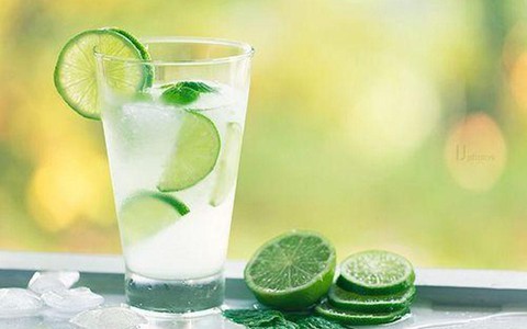 7 lợi ích của nước chanh với cơ thể