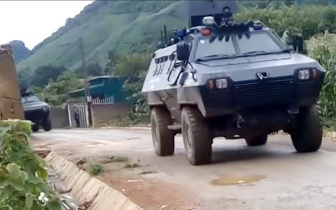 'Ở Lóng Luông, chỉ cần gặp người lạ là họ xả súng'
