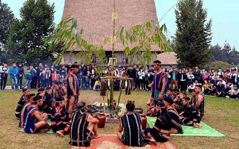 Tháng 6 với 'Lời ru từ đại ngàn Tây Nguyên'