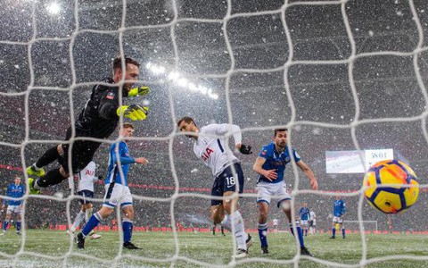 Premier League sẽ được nghỉ đông
