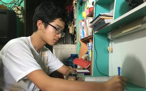 Ở nhà thuê dành tiền cho con đi học