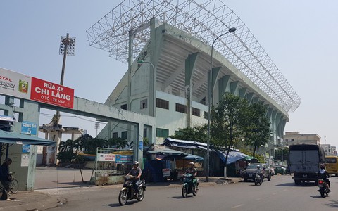 Đà Nẵng cảnh cáo hai sếp liên quan đến bán sân Chi Lăng
