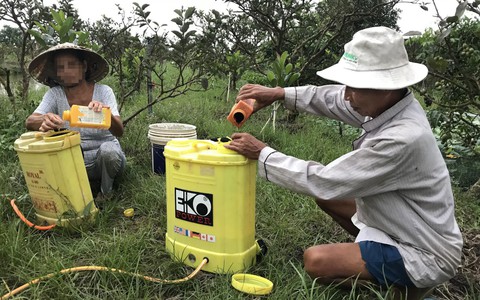 Cảnh báo hiểm họa 'thuốc diệt cỏ gây ung thư' tại Việt Nam