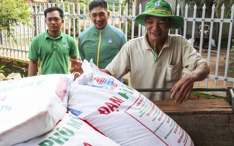 Đề nghị chuyển mặt hàng phân bón từ không chịu thuế sang có thuế