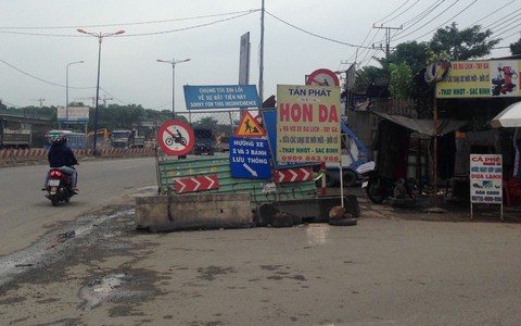 Bị CSGT phạt vì biển cấm khó nhìn