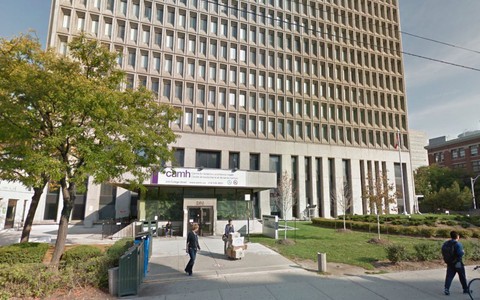 Người giấu tên tặng bệnh viện Canada 100 triệu USD