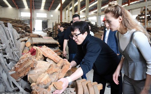 Thành Long tặng 4 căn nhà cổ được sưu tập trong 20 năm