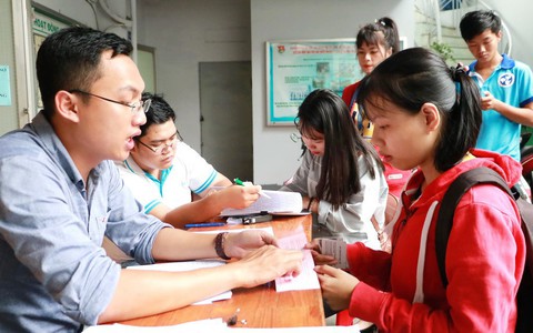 Nỗ lực cho một cái tết đủ đầy