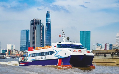 Giấc mơ 'hạm đội' tàu du lịch 5 sao