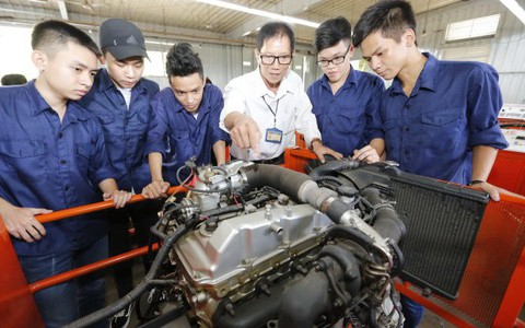 Học trước chương trình đại học, được không?