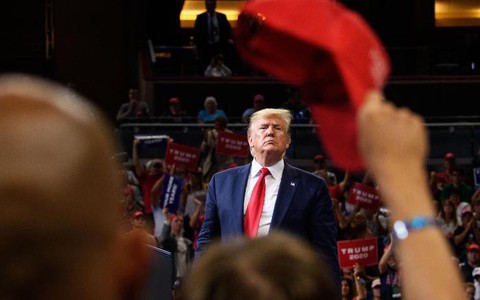 Chiến thuật tranh cử mới của ông Trump - livestream trên Twitch