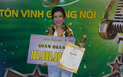 Lê Nữ Yến Nhi là quán quân Micro vàng 2019