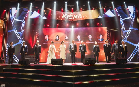 Đại tiệc âm nhạc nghệ thuật "Kiến Tạo Tinh Hoa" quy tụ nhiều sao
