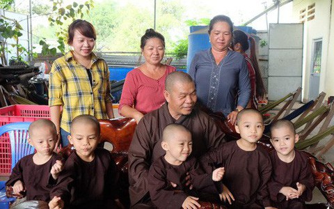 Công an đã làm việc với 12 người 'đại náo' tịnh thất Bồng Lai