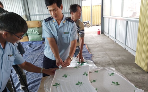 'Cục trưởng Cục Hải quan đôi lúc cũng phải như giám đốc tiếp thị'