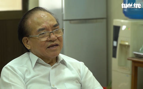 Video: Chủ nhiệm khoa nói gì về giáo trình đại học có đường lưỡi bò