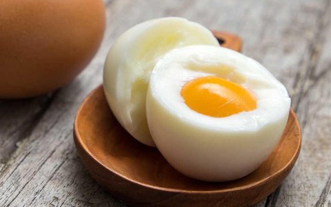 Chết vì nhận thử thách ăn một lèo hết 50 quả trứng