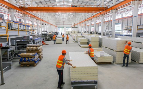 Nhà máy công suất hơn 10 triệu m2 panel cách nhiệt tại TP.HCM
