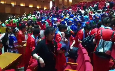 Dừng 'hoạt động văn hóa' của 600 khách Trung Quốc tại Hạ Long