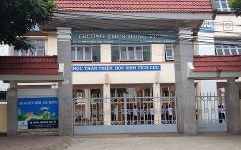 Nữ sinh lớp 9 bị khống chế, dâm ô trong nhà vệ sinh trường suốt 2 giờ
