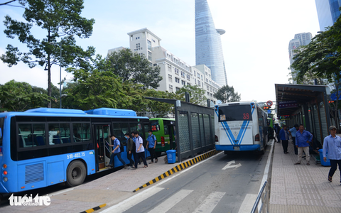 Đội ngũ xe buýt được hướng dẫn phòng dịch kỹ lưỡng