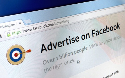 Hàng triệu nhà quảng cáo các nước 'vỡ chén cơm' vì Facebook