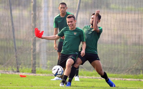 Buổi tập của U-23 Indonesia có gì?
