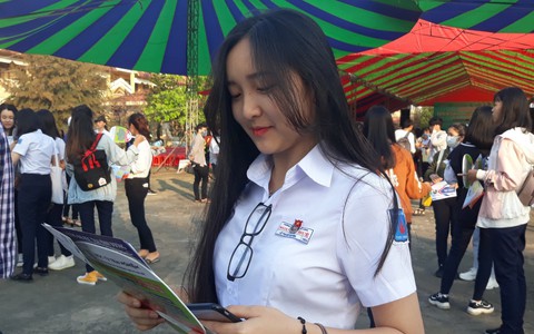 Điểm yếu nhất của thí sinh là chọn ngành theo tâm lý đám đông
