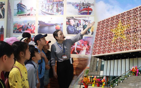 'Giáo án sống' về chủ quyền biển đảo