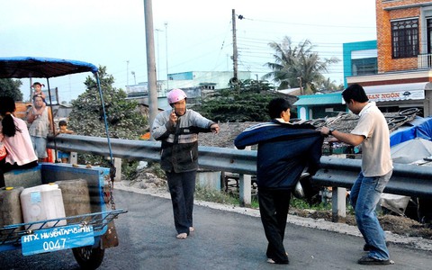'Nếu khó chịu với câu hỏi, trong bạn đã có mầm mống hung hăng'