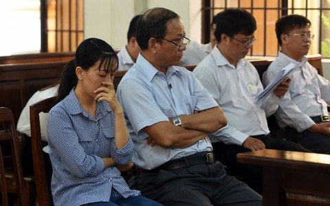 Tòa hoãn xử do nguyên trưởng ban tổ chức Thành ủy Biên Hòa nhập viện