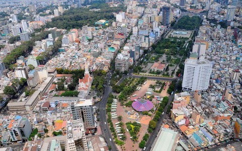Ông Đoàn Ngọc Hải chỉ đạo xử nghiêm bán hàng rong ở công viên 23-9