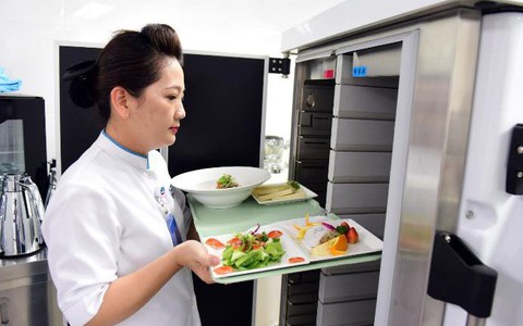 Bệnh nhân ung thư tiêu hóa suy kiệt nhanh vì thiếu dinh dưỡng