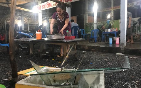 Bị hăm chém tiếp, vợ chồng chủ quán đánh khách nói sẽ nghỉ bán