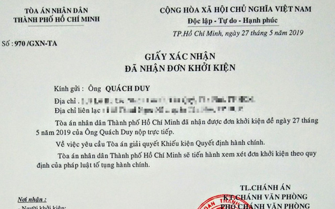 Chuyên viên văn phòng UBND TP.HCM kiện quyết định xử phạt 'xúc phạm người khác'
