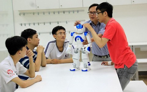 Hai khóa học lập trình và STEM miễn phí dịp hè