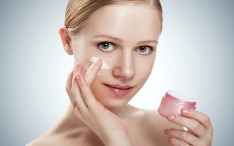 Makeup cho da nhờn