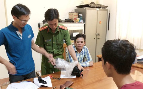 Khởi tố 11 đối tượng vụ nổ súng tại trường gà ở Cà Mau