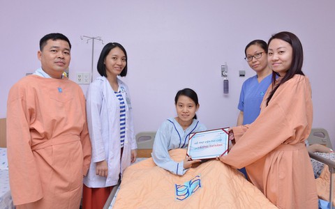 Cô gái yếu ớt và khát khao làm mẹ